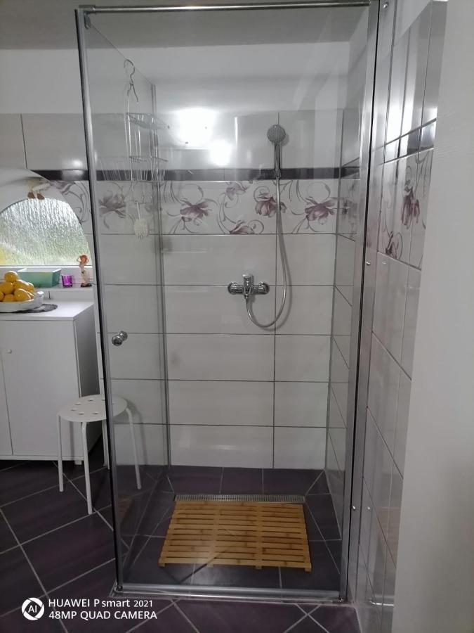 Kalista Villa Jurdani Eksteriør bilde