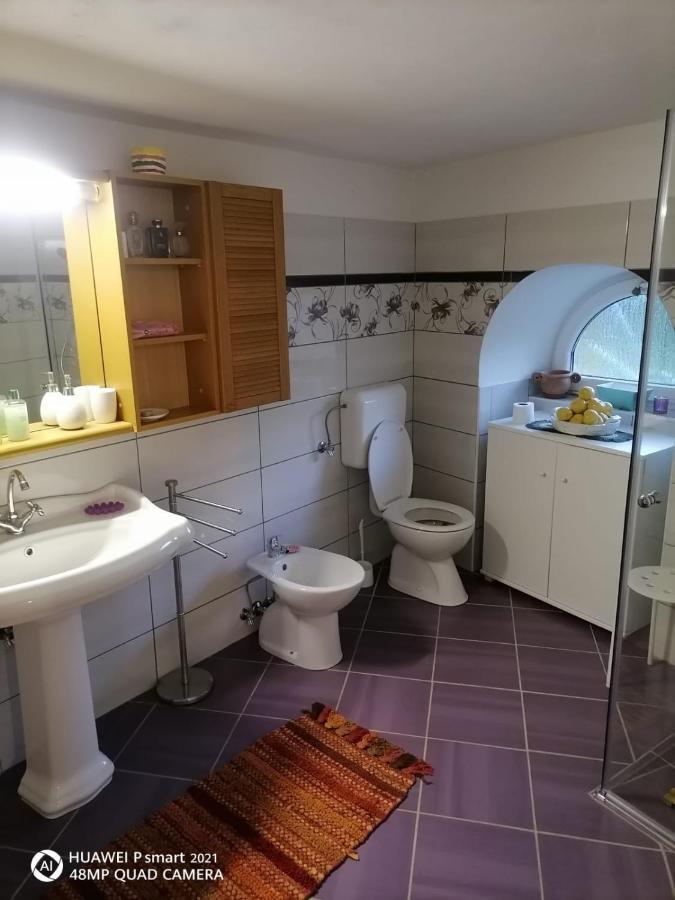 Kalista Villa Jurdani Eksteriør bilde